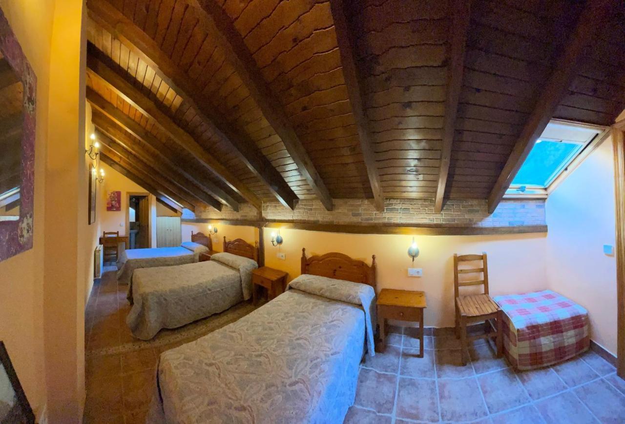 Hotel Casa Cuevas à Caín Extérieur photo