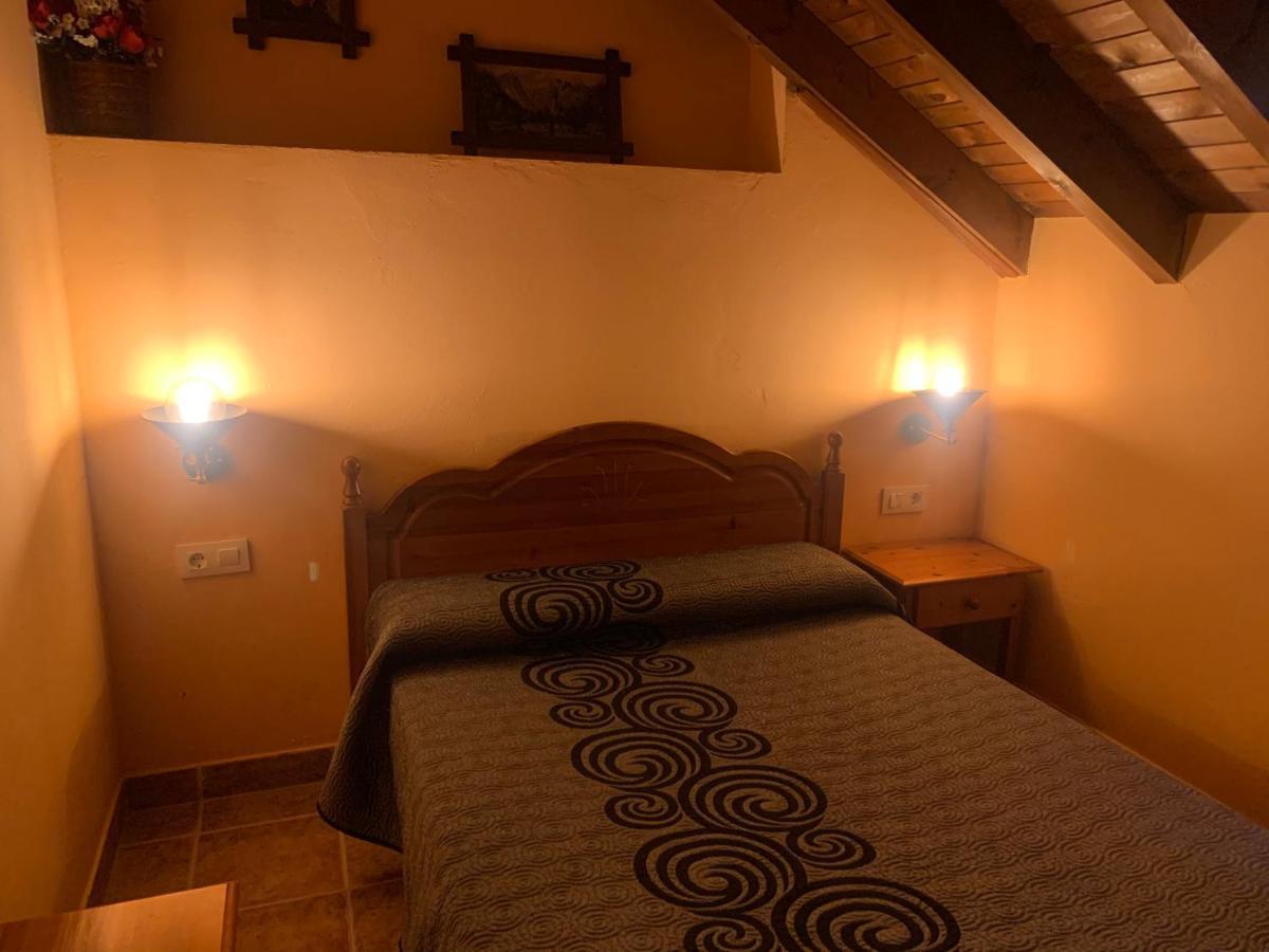 Hotel Casa Cuevas à Caín Extérieur photo
