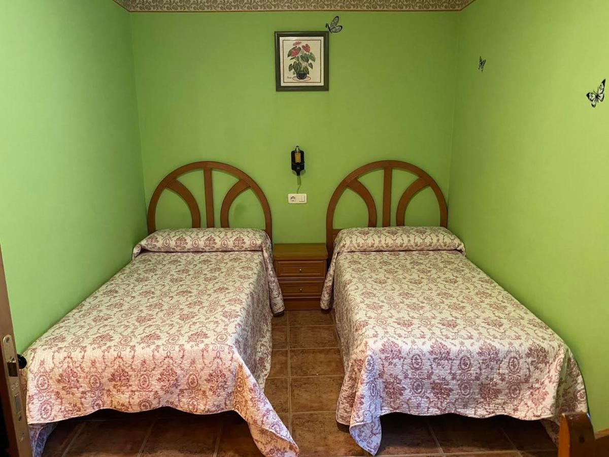 Hotel Casa Cuevas à Caín Extérieur photo